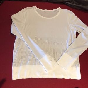 Lululemon white top